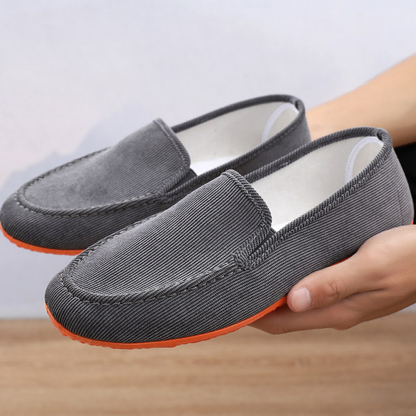 Pavasario mokasinų apvalus modelis vyrams