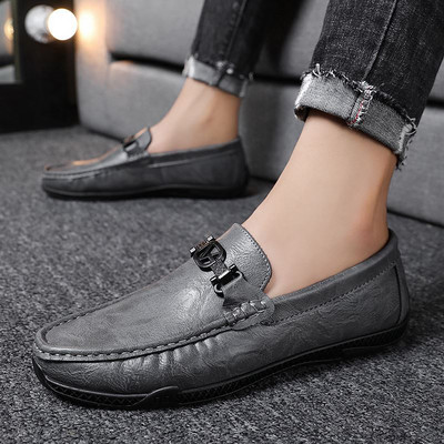 Jauns vīriešu mokasīnu modelis ar metāla elementu - vairāki modeļi