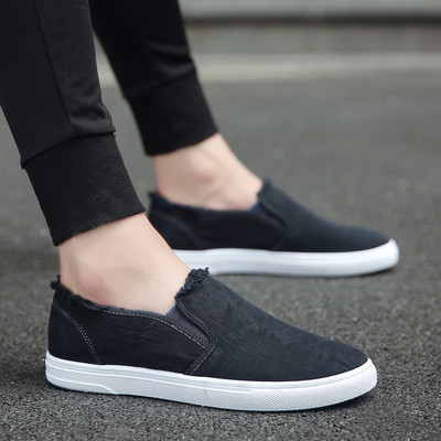 Ανδρικά casual μοκασίνια με επίπεδη σόλα, απλό μοντέλο