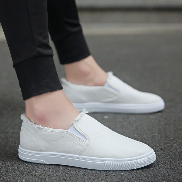 Ανδρικά casual μοκασίνια με επίπεδη σόλα, απλό μοντέλο