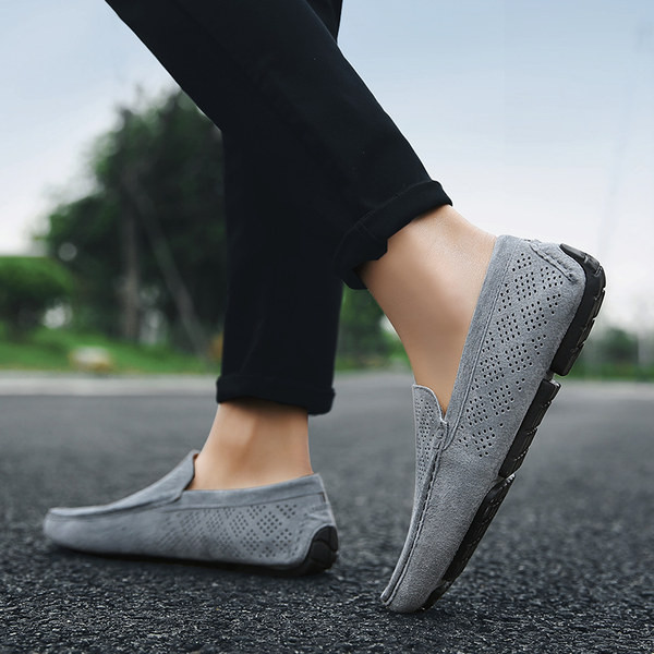 Jauns vasaras vīriešu mokasīnu modelis trīs krāsās