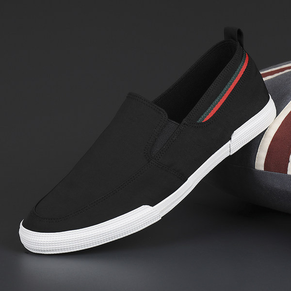 Ανδρικά στρογγυλά μοκασίνια με χρωματιστές ρίγες