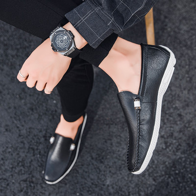 Ikdienas vīriešu mokasīni no mākslīgās ādas ar plakanu zoli