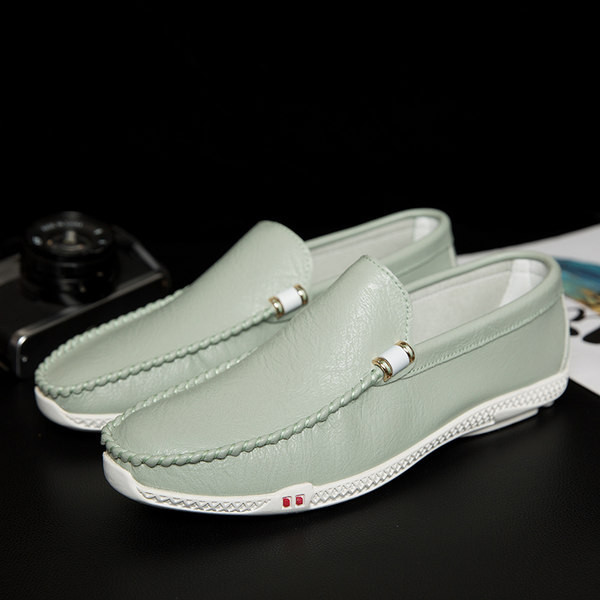 Ikdienas vīriešu mokasīni no mākslīgās ādas ar plakanu zoli