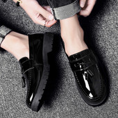 Mūsdienīgi lakādas mokasīni vīriešiem