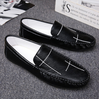 Ανδρικά μοκασίνια με κέντημα απλό μοτίβο