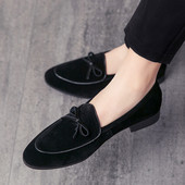 Ανδρικά μοκασίνια μοντέρνα από οικολογικό σουέτ σε καφέ και μαύρο χρώμα