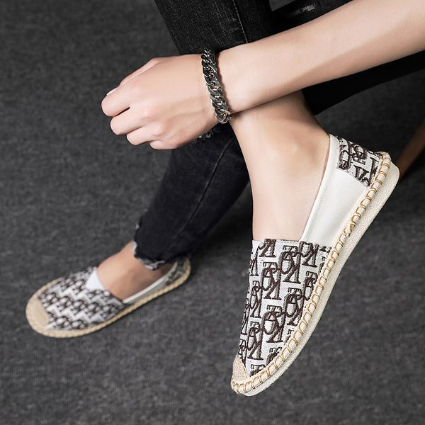 Ανδρικά μοκασίνια με μοτίβο και επίπεδη σόλα