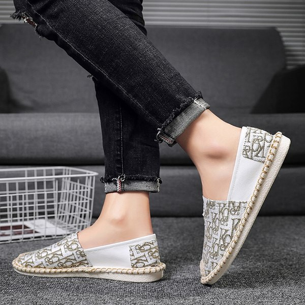 Ανδρικά μοκασίνια με μοτίβο και επίπεδη σόλα