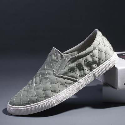 Ikdienas mokasīni ar plakanu zoli - vīriešiem