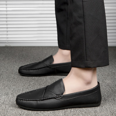 Jauns ādas mokasīnu modelis ar plakanu zoli - vairāki modeļi