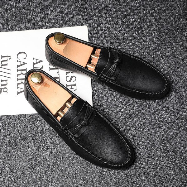 Jauns ādas mokasīnu modelis ar plakanu zoli - vairāki modeļi