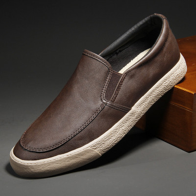 Ikdienas noapaļoti vīriešu mokasīni no eko ādas