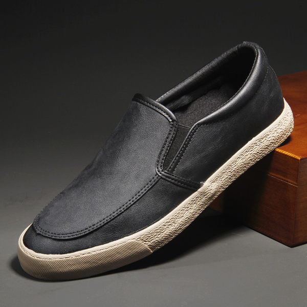 Ikdienas noapaļoti vīriešu mokasīni no eko ādas