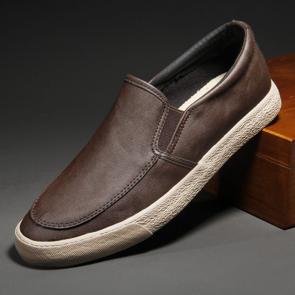 Ikdienas noapaļoti vīriešu mokasīni no eko ādas