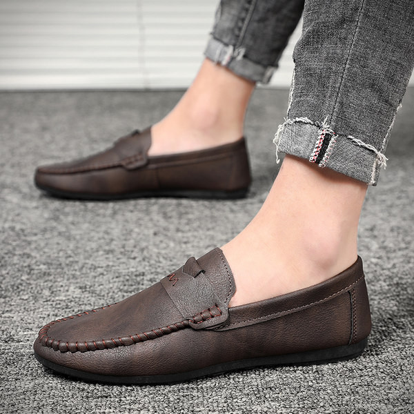 Stilīgi vīriešu mokasīni no eko ādas vienkrāsaina modeļa