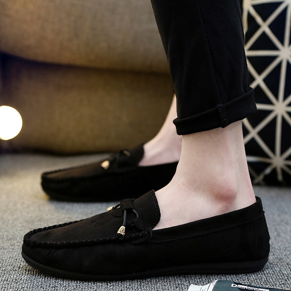 Ikdienas vīriešu mokasīni no eko zamšādas - divi modeļi