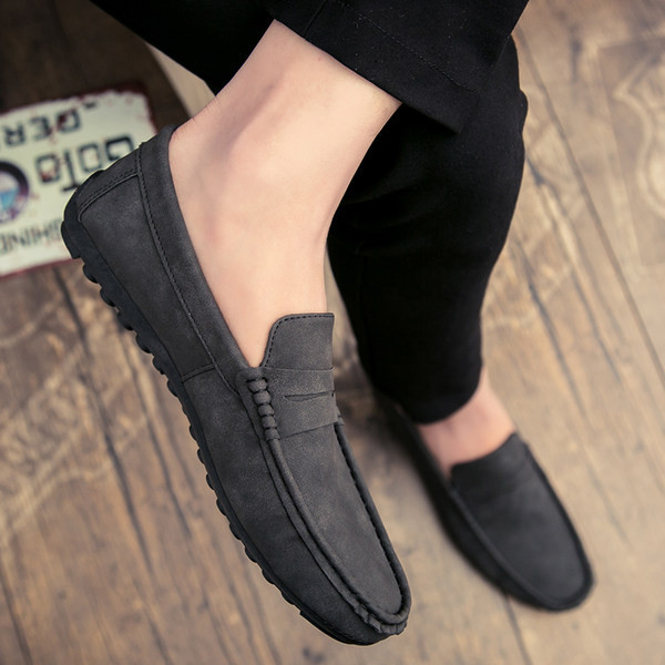 Ikdienas vīriešu mokasīni ar plakanu zoli - trīs krāsās