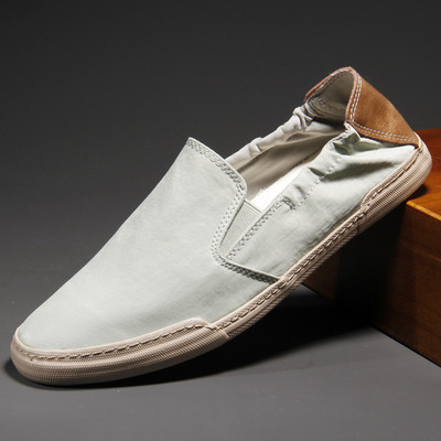 Vīriešu apaļi mokasīni ar plakanu auduma zoli