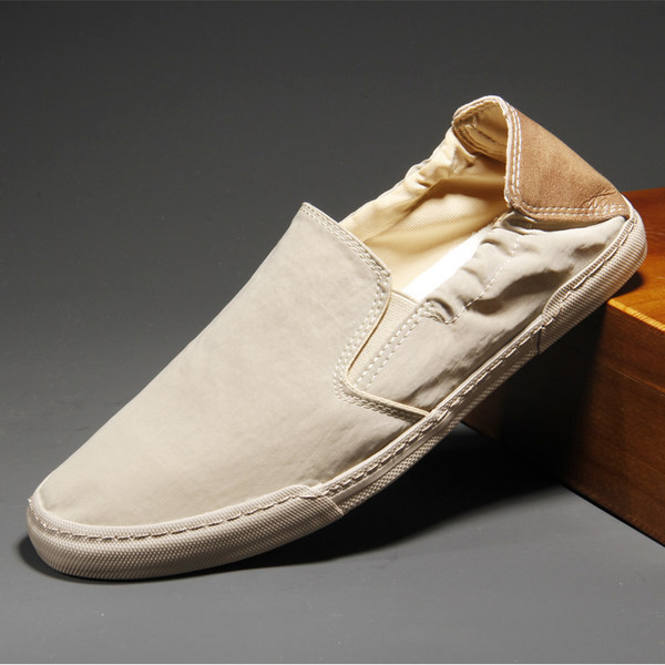 Vīriešu apaļi mokasīni ar plakanu auduma zoli