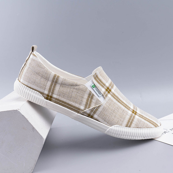 Ikdienas elpojoši mokasīni ar plakanu zoli