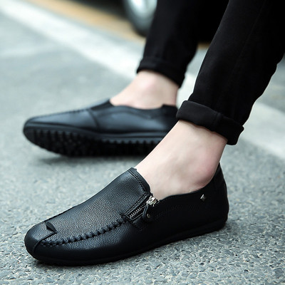 Καλοκαιρινά ανδρικά έκο δερμάτινα μοκασίνια με φερμουάρ και μεταλλικά πούλια