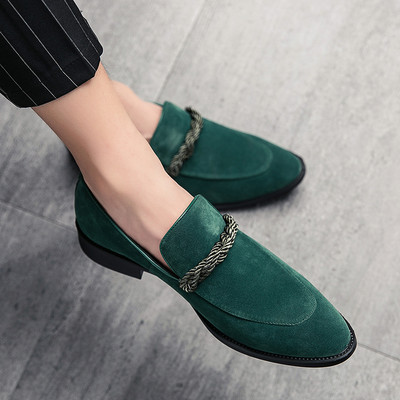 Mūsdienīgi vīriešu mokasīni no eko zamšādas - lieli izmēri