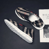 Vīriešu rūtaini mokasīni no tekstila