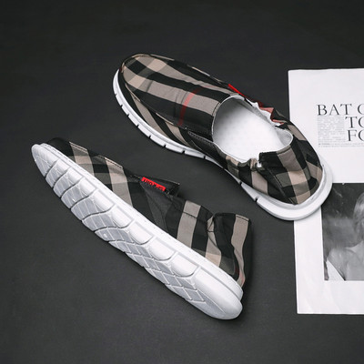 Vīriešu rūtaini mokasīni no tekstila