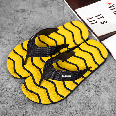 Pludmalei piemērotas sieviešu neslīdošās čības starp pirkstiem