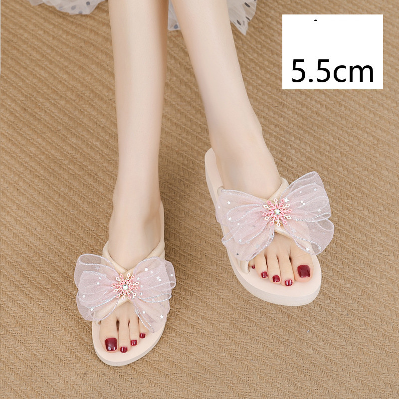 Sieviešu čības ar tilla un pērļu lenti