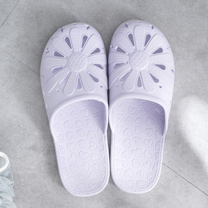 Παντόφλες casual καουτσούκ σε διάφορα χρώματα