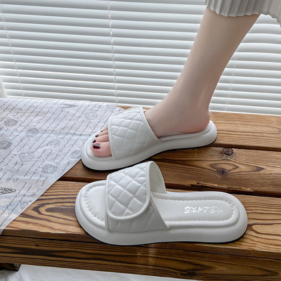 Ikdienas sieviešu čības ar plakanu zoli - trīs krāsās