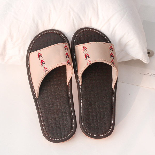 Papuci casual dama din piele ecologica cu broderie