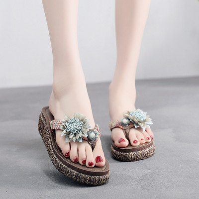 Jauns sieviešu čību modelis ar ērtu krāsainu zoli un 3D apdari