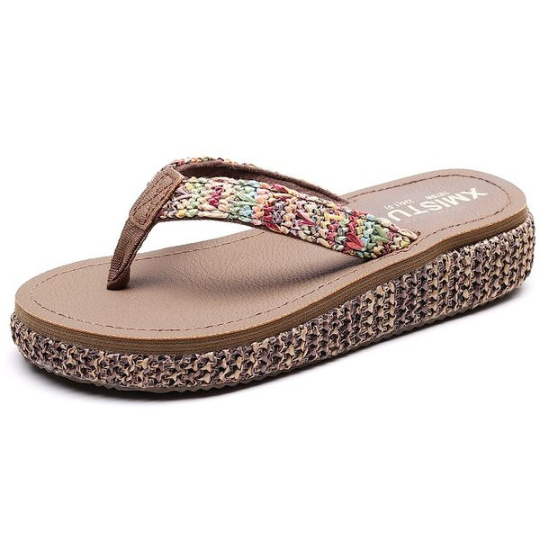 Ikdienas sieviešu čības pāri purngalam ar krāsainām lencēm un zoli