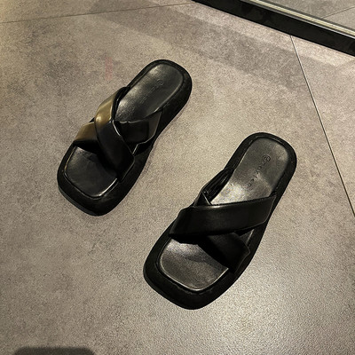 Καθημερινές παντόφλες με χοντρό πέλμα