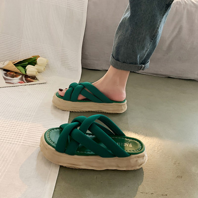 Γυναικείες παντόφλες casual με ιμάντες σταυρού - διάφορα χρώματα