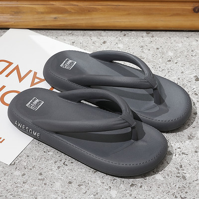 Sieviešu čības starp pirkstiem ar mārītes rotājumu