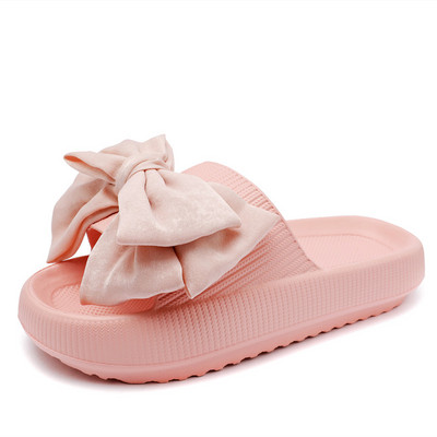 Ikdienas čības ar plakanu zoli - divi modeļi