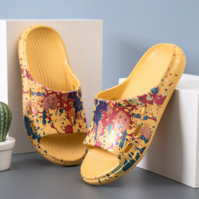 Ikdienas pludmales čības ar aplikācijām sievietēm