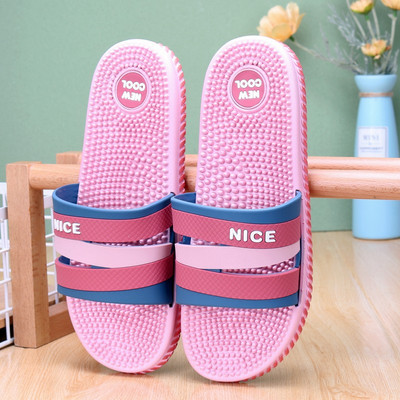 Sieviešu ikdienas pludmales čības ar 3D aplikāciju