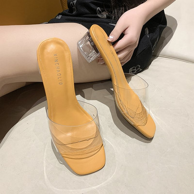 Stilīgs sieviešu papēžu čības tīrs modelis