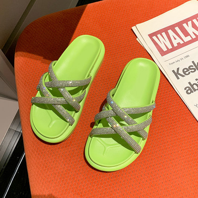 Sieviešu ikdienas čības ar lencēm