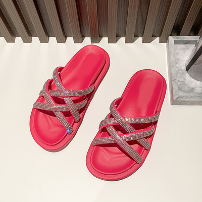 Sieviešu ikdienas čības ar lencēm