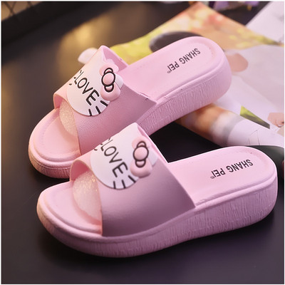 Ikdienas neslīdošās čības - divi modeļi