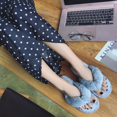 Γυναικείες παντόφλες 