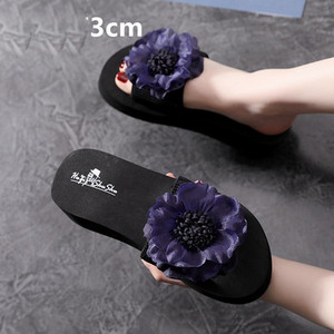 Jauns sieviešu čību modelis ar 3D elementu - vairākās krāsās