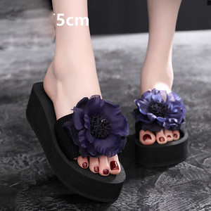 Jauns sieviešu čību modelis ar 3D elementu - vairākās krāsās