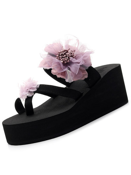 Modernas sieviešu čības ar 3D elementu - vairāku augstumu